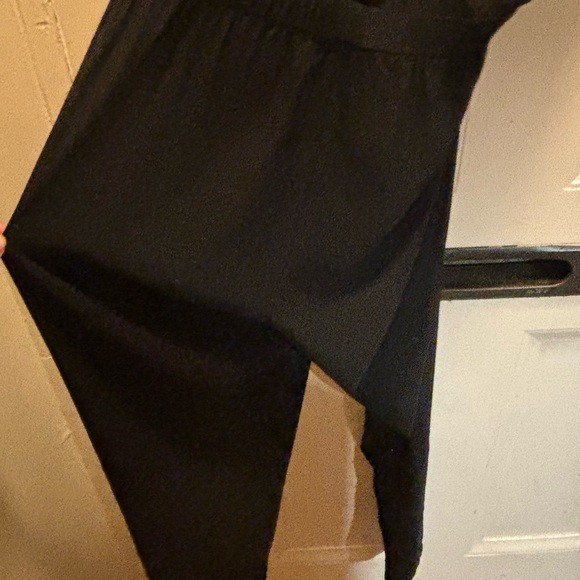 Vince Silk Jumpsuit, excellent condition,small size - Picture 12 of 14